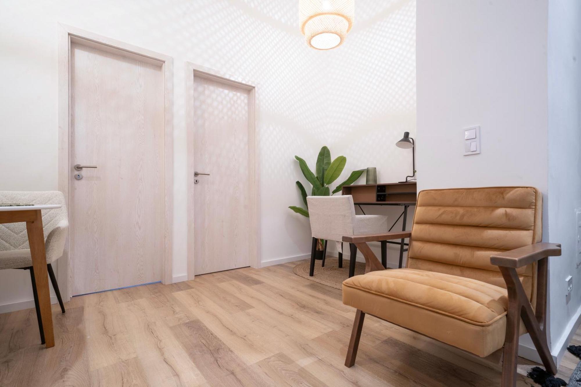 The Grove Hideaway Central 2Br Retreat Budapest Exterior photo